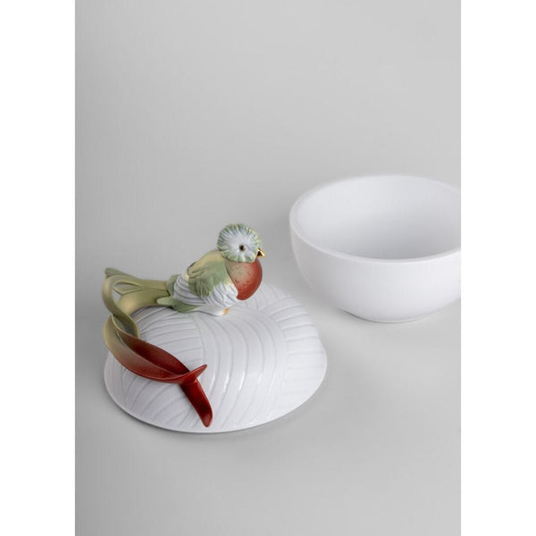 Load image into Gallery viewer, Lladro Quetzal box