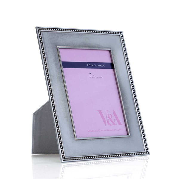 Load image into Gallery viewer, Royal Selangor Bead Photoframe 5R