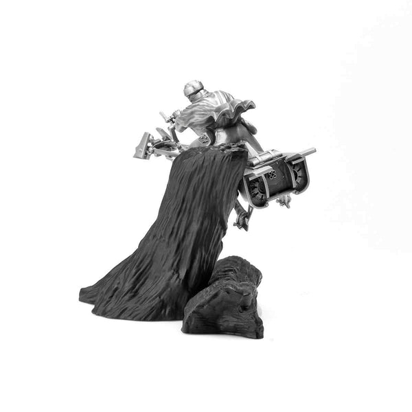 Load image into Gallery viewer, Royal Selangor Limited Edition Speeder Bike Chase Diorama