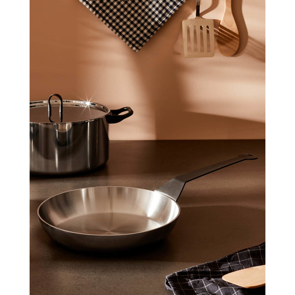 Load image into Gallery viewer, Alessi La Cintura Di Orione Frying Pan Cm 24 || Inch 9½"
