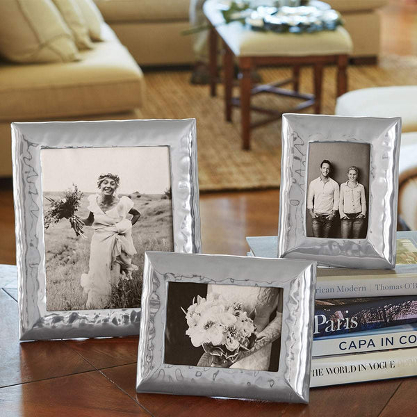 Load image into Gallery viewer, Mariposa Shimmer 8x10 Frame