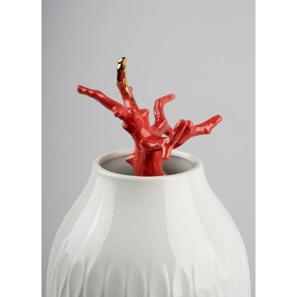 Load image into Gallery viewer, Lladro Coral Vase