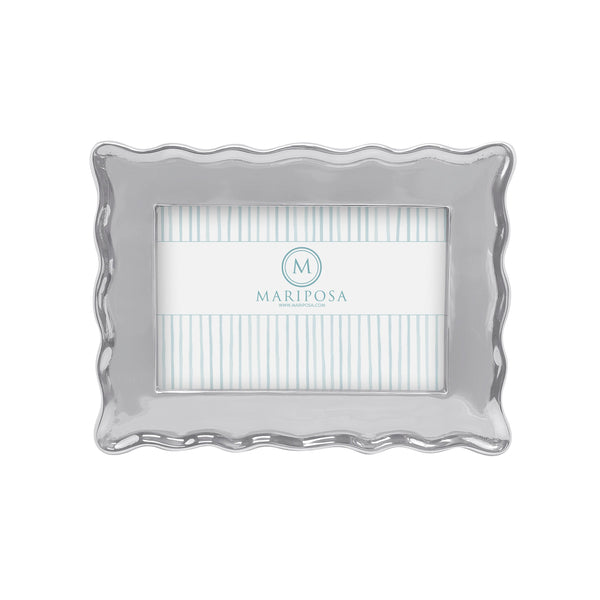 Load image into Gallery viewer, Mariposa Wavy Engravable 4x6 Frame