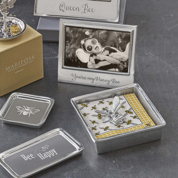 Load image into Gallery viewer, Mariposa Honeybee Napkin Box