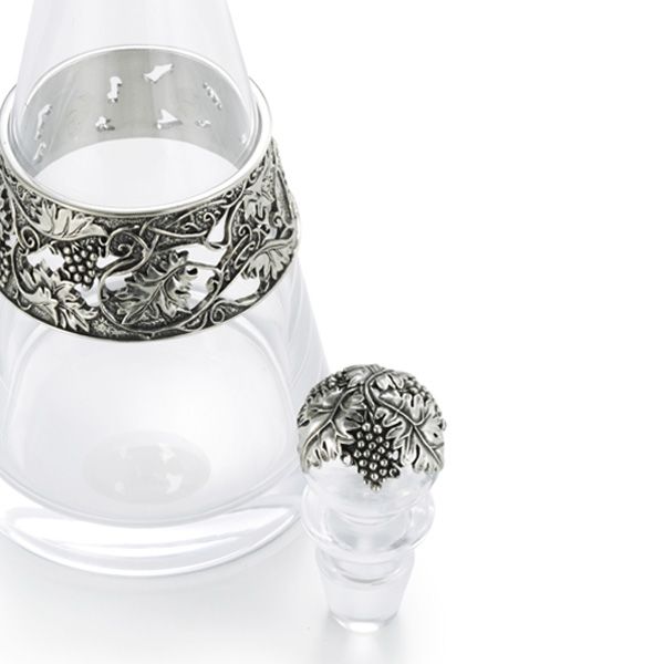 Load image into Gallery viewer, Royal Selangor William Morris Decanter