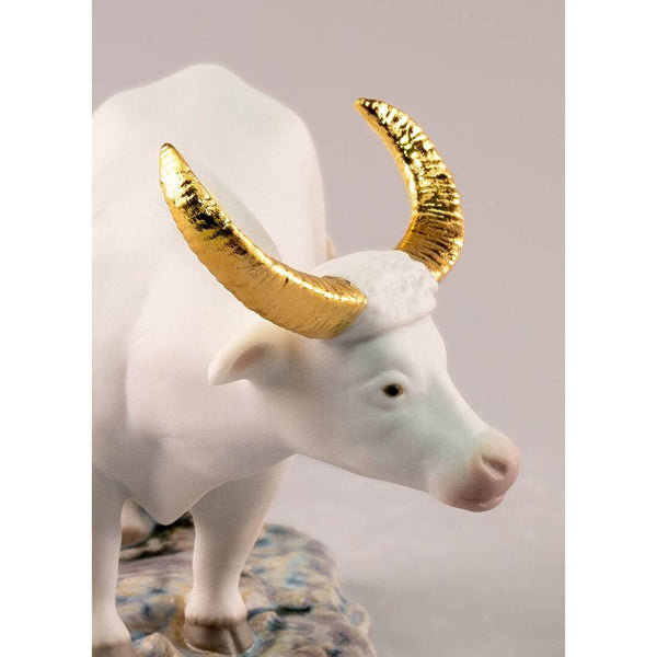 Load image into Gallery viewer, Lladro The Ox Mini Figurine