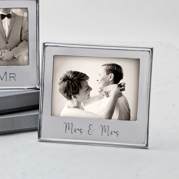 Load image into Gallery viewer, Mariposa MRS. & MRS. Signature 5x7 Statement Frame