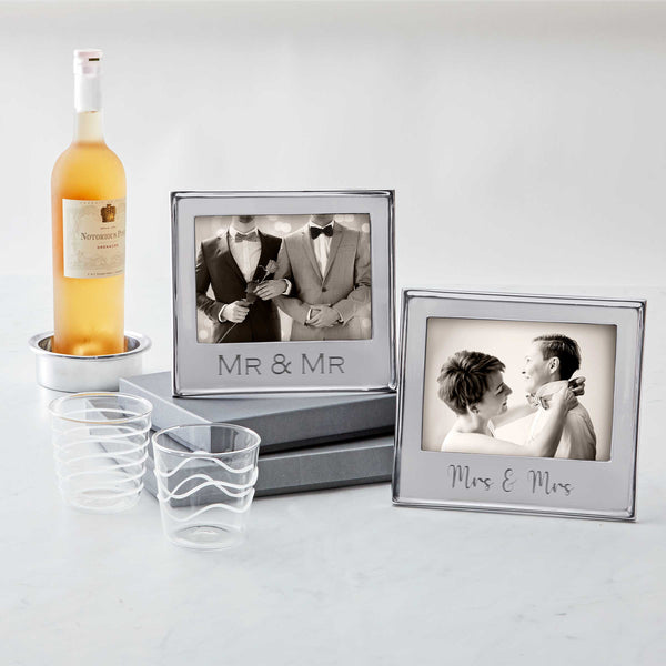 Load image into Gallery viewer, Mariposa MRS. & MRS. Signature 5x7 Statement Frame
