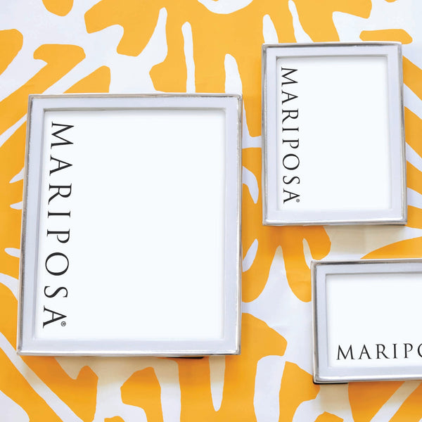 Load image into Gallery viewer, Mariposa Signature White 8x10 Frame