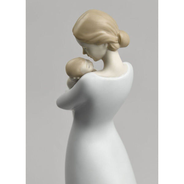 Load image into Gallery viewer, Lladro A Mother's Embrace Figurine