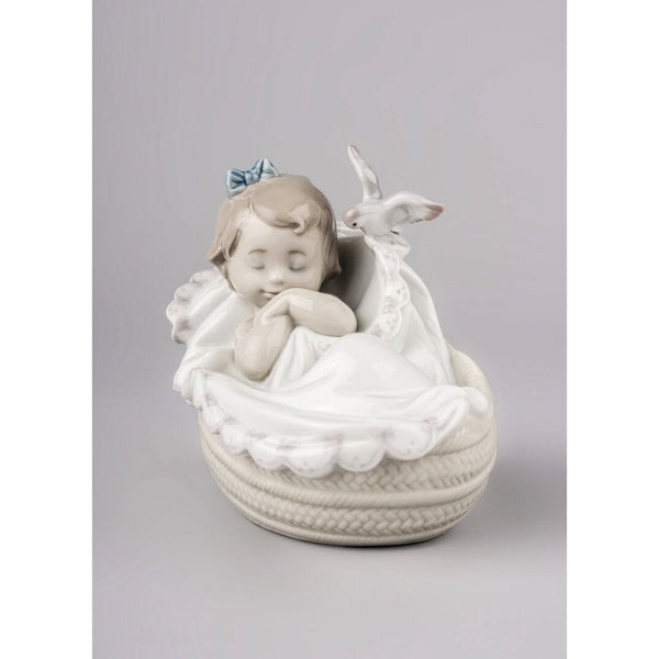 Load image into Gallery viewer, Lladro Comforting Dreams Girl Figurine