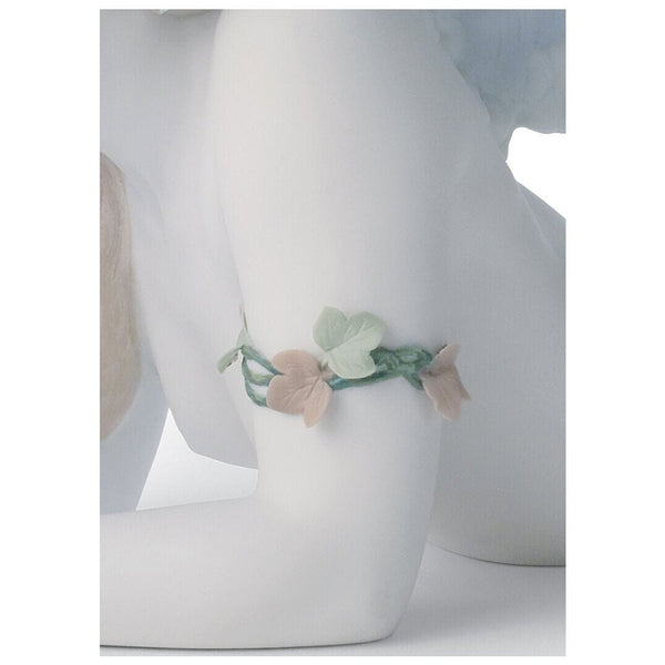 Load image into Gallery viewer, Lladro Precious Angel Figurine