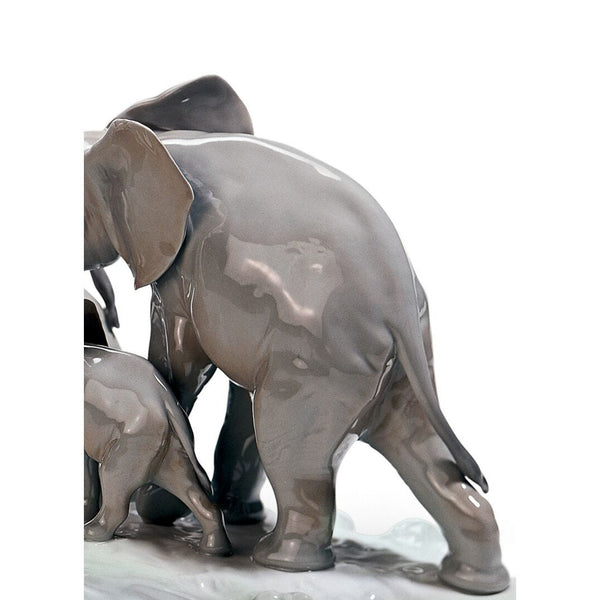 Load image into Gallery viewer, Lladro Elephants Walking Figurine