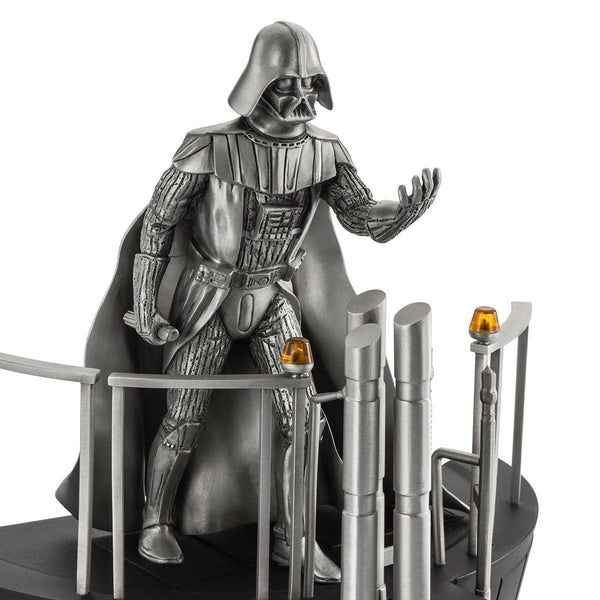 Load image into Gallery viewer, Royal Selangor Limited Edition Luke vs Vader Diorama