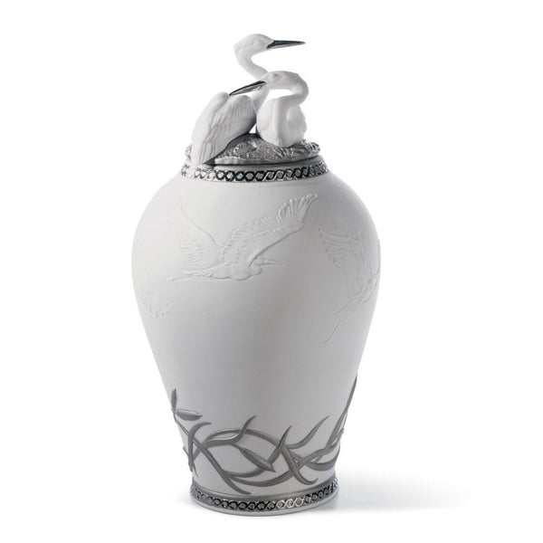 Load image into Gallery viewer, Lladro Herons Realm Covered Vase Figurine - Silver Lustre