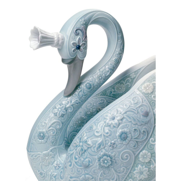 Load image into Gallery viewer, Lladro The Swan Princess Figurine
