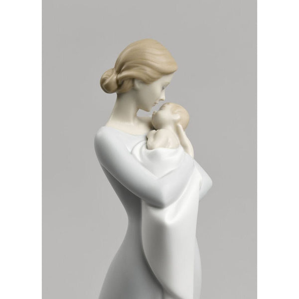 Load image into Gallery viewer, Lladro A Mother's Embrace Figurine