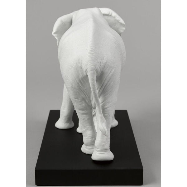Load image into Gallery viewer, Lladro Leading The Way Elephants White Sculpture
