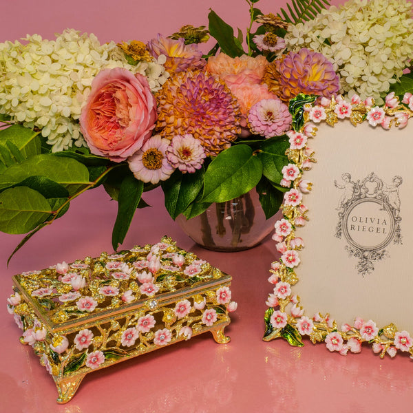 Load image into Gallery viewer, Olivia Riegel Bella Box