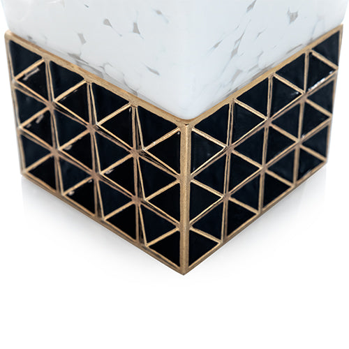 Load image into Gallery viewer, Jay Strongwater Opus Pyramid Vase - Black Onyx