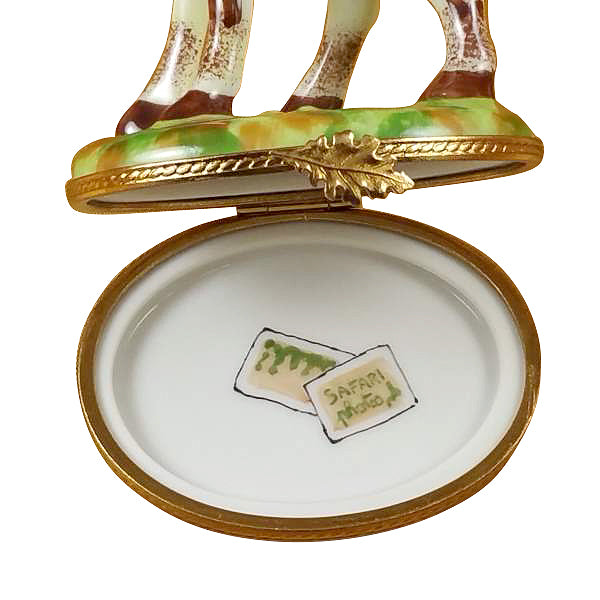 Load image into Gallery viewer, Rochard "Giraffe" Limoges Box