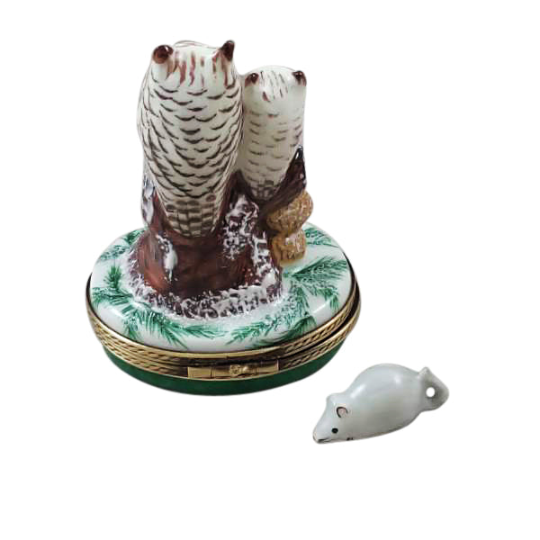Load image into Gallery viewer, Rochard "Two Owls with Snow Mouse" Limoges Box
