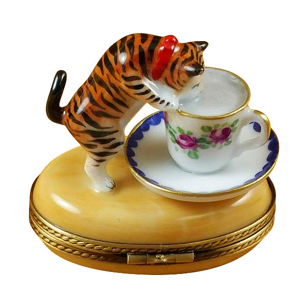Load image into Gallery viewer, Rochard "Cat with Milk" Limoges Box