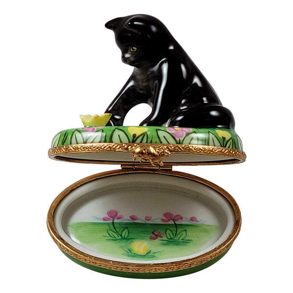 Load image into Gallery viewer, Rochard "Black Cat with Butterfly" Limoges Box