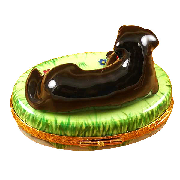 Load image into Gallery viewer, Rochard "Black Lab with Ball" Limoges Box