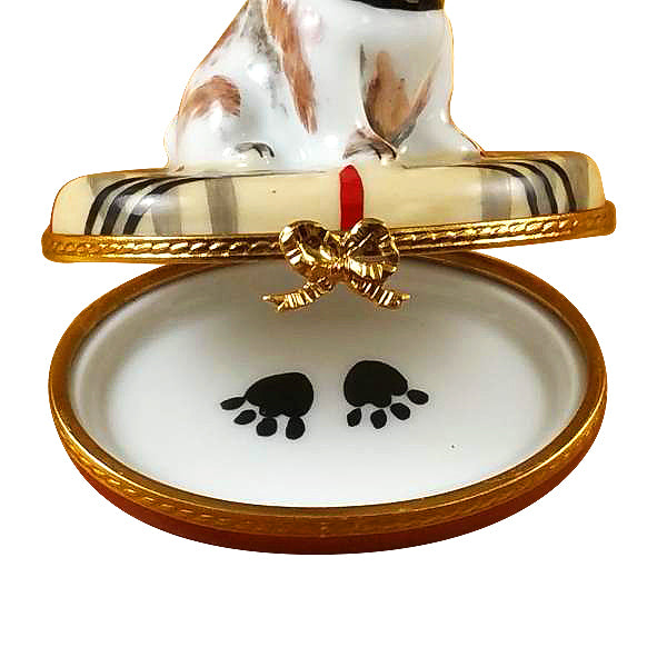 Load image into Gallery viewer, Rochard "Bulldog on Plaid Rug" Limoges Box
