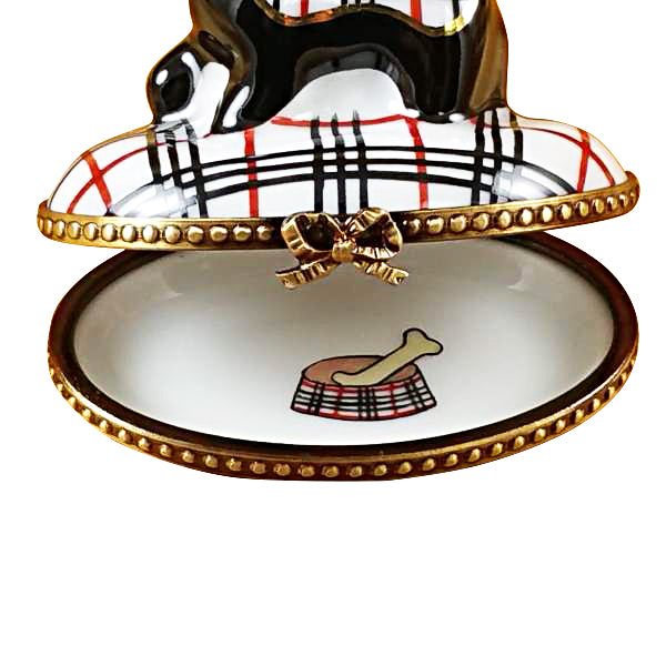 Load image into Gallery viewer, Rochard "Scottish Terrier - Burberry" Limoges Box