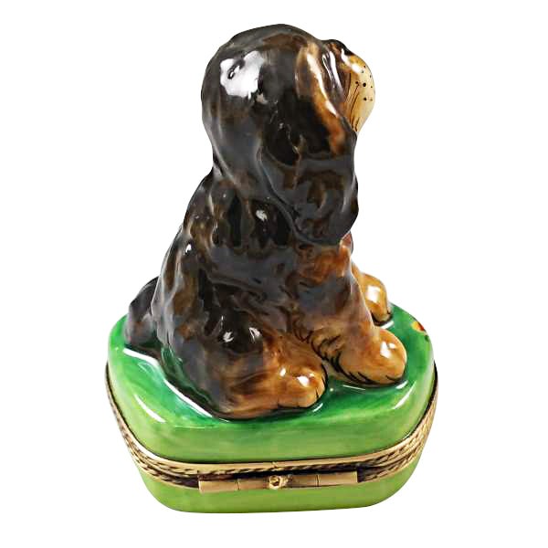 Load image into Gallery viewer, Rochard "Black and Tan King Charles Spaniel" Limoges Box