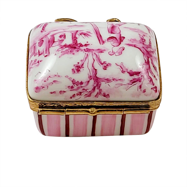 Load image into Gallery viewer, Rochard "Pink Toile Box" Limoges Box