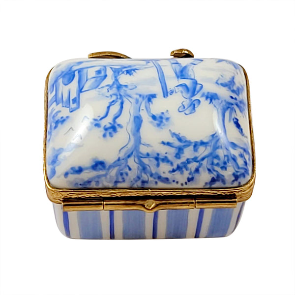 Load image into Gallery viewer, Rochard "Blue Toile Box" Limoges Box