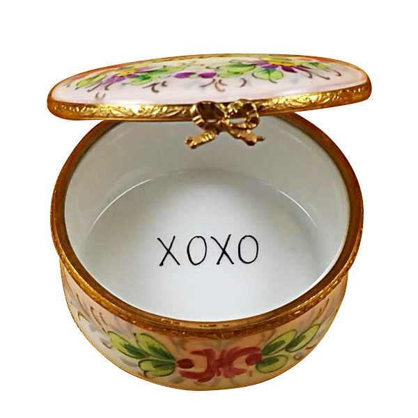Load image into Gallery viewer, Rochard "Round - "With Love" - Studio Collection" Limoges Box