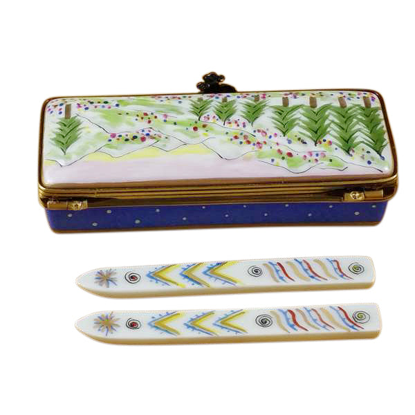 Load image into Gallery viewer, Rochard "Ski Box with Skis" Limoges Box