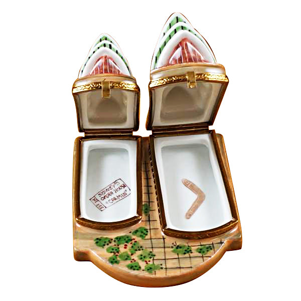 Load image into Gallery viewer, Rochard "Sydney Opera House" Limoges Box