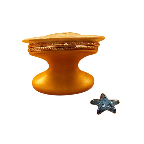 Load image into Gallery viewer, Rochard "Sand Dollar with Starfish" Limoges Box