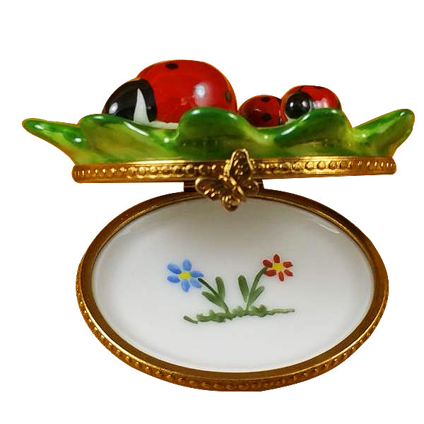 Load image into Gallery viewer, Rochard "Green Leaf with Three Ladybugs" Limoges Box