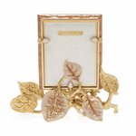 Load image into Gallery viewer, Jay Strongwater Colbie Hydrangea 3" x 4" Frame - Pink