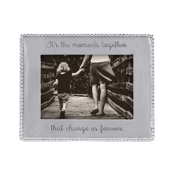Load image into Gallery viewer, Mariposa Beaded 4x6 Engravable Frame