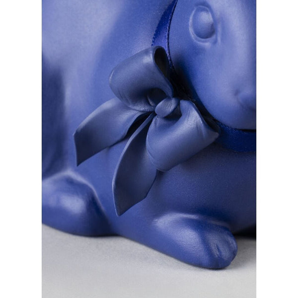 Load image into Gallery viewer, Lladro Attentive Bunny - Blue & Gold - Figurine