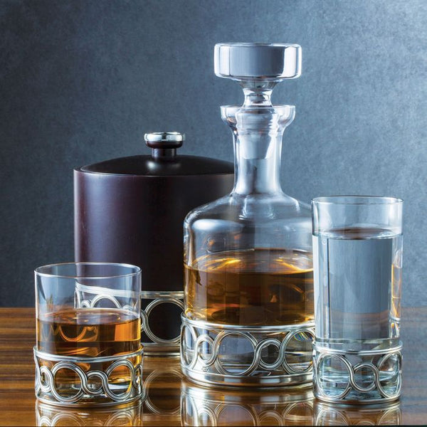 Load image into Gallery viewer, Royal Selangor Medallion Whisky Decanter