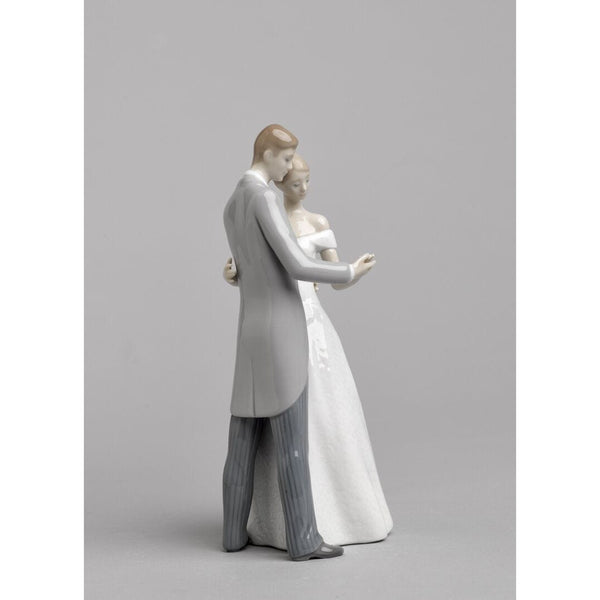 Load image into Gallery viewer, Lladro Together Forever Couple Figurine