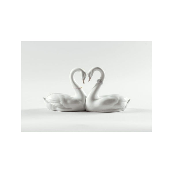 Load image into Gallery viewer, Lladro Endless Love Swans Figurine