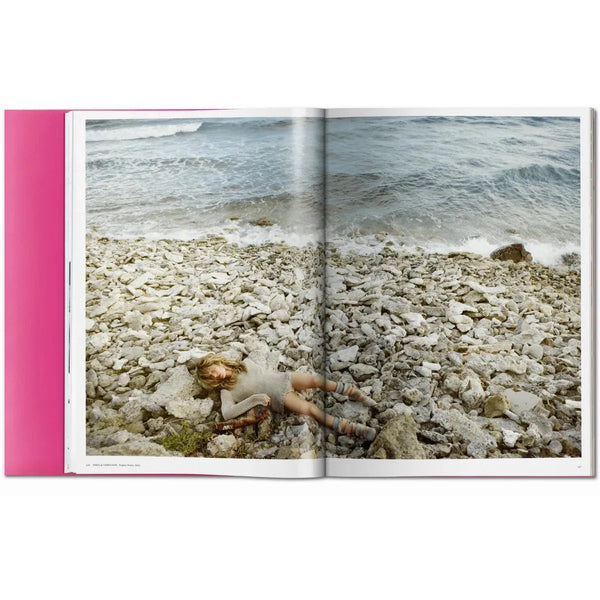 Load image into Gallery viewer, Gisele Bündchen - Taschen Books