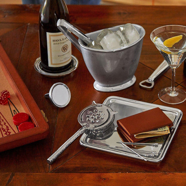 Load image into Gallery viewer, Mariposa Signature Square Platter