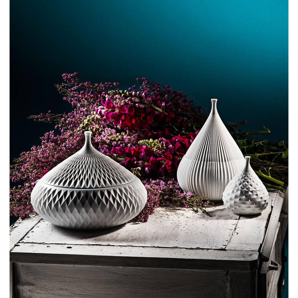 Load image into Gallery viewer, Vista Alegre Plisse Medium Box Modo
