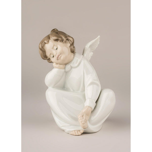 Load image into Gallery viewer, Lladro Angel Dreaming Figurine
