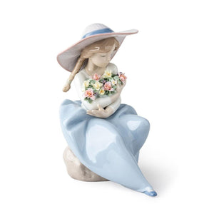 Lladro Fragrant Bouquet Girl Figurine